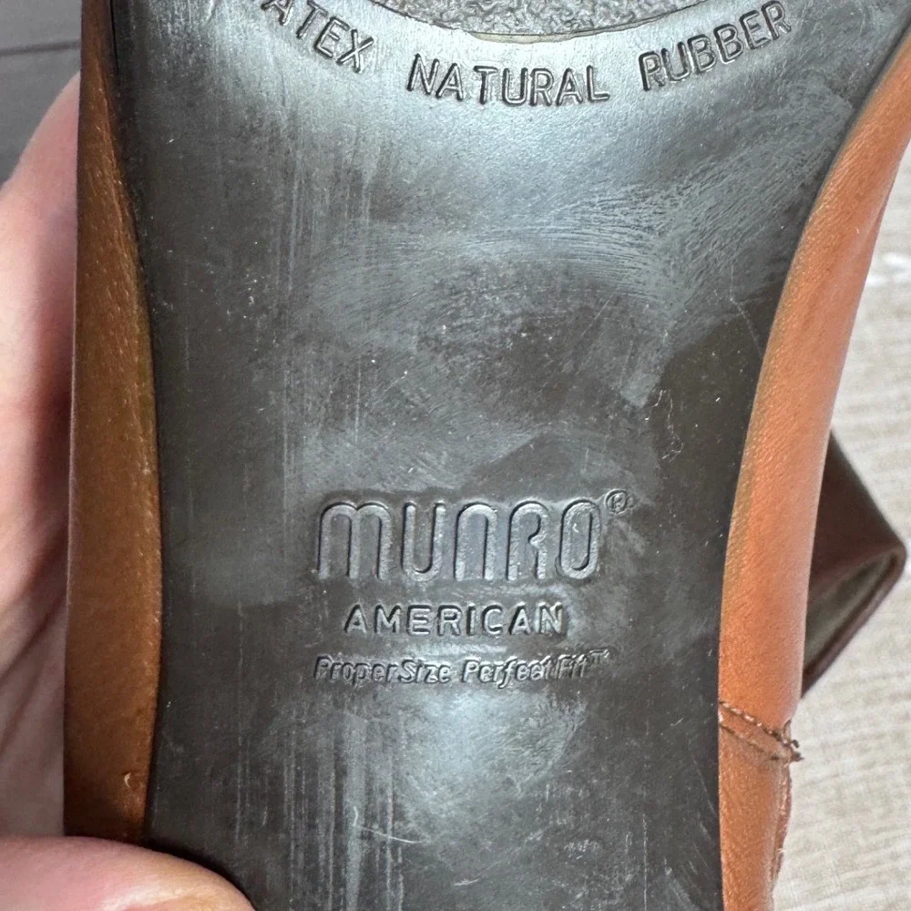 Munro American Womens Brown‎ Leather Ankle Boots Side Zip Block Heel Shoes